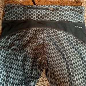 Nike Pants - Nike Dri Fir Capris Nike Pants - Nike Dri Fir Capris